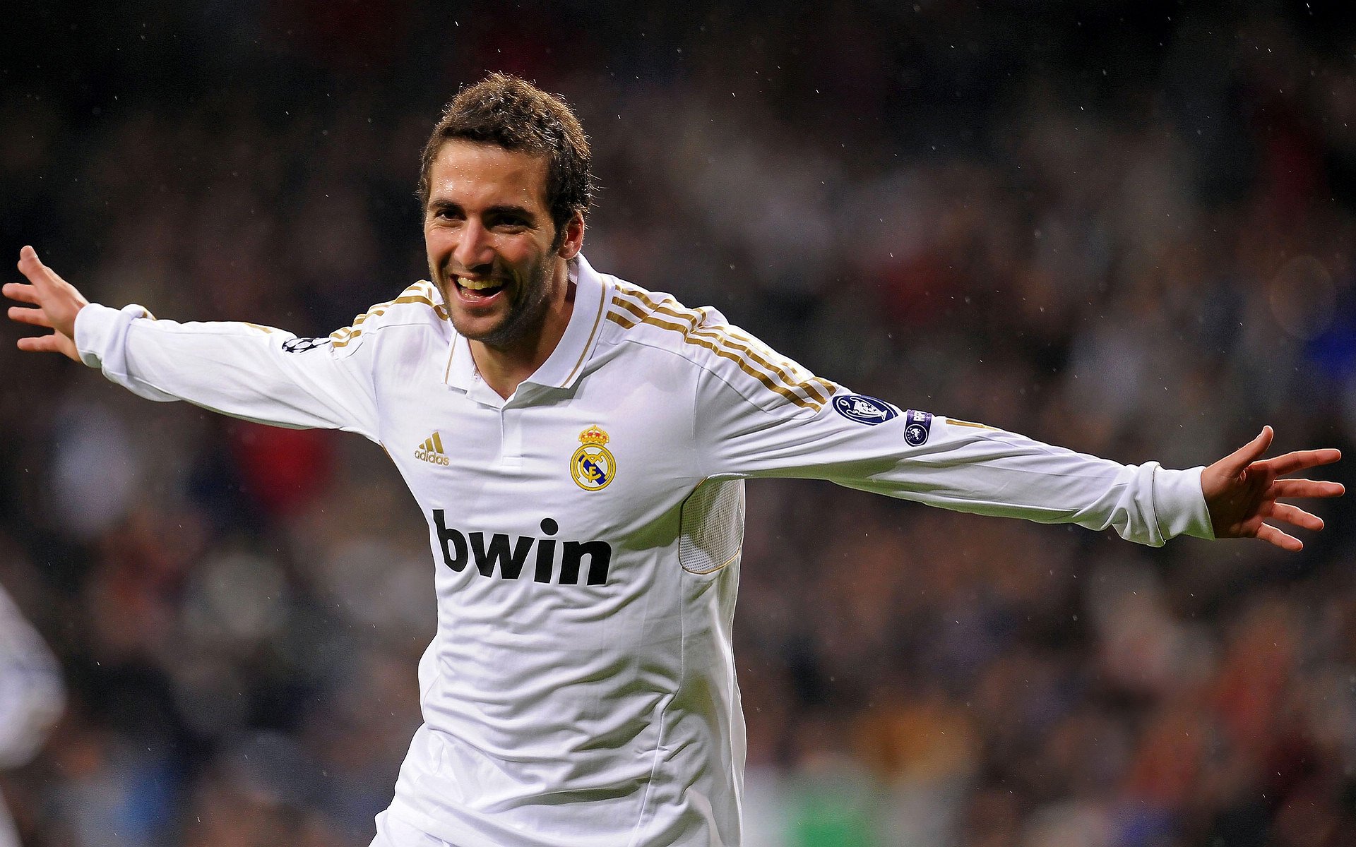 0-1！豪门伦敦德比：9.2亿战舰惨遭5连斩力助死敌7战6胜强势反弹，西伦敦德比是谁和谁的比赛